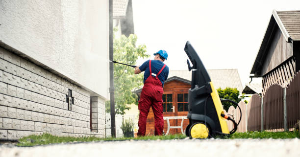 Professional Pressure Washing in San Castle, FL